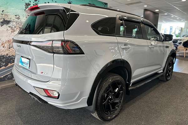 2025 Isuzu MU-X X-TERRAIN