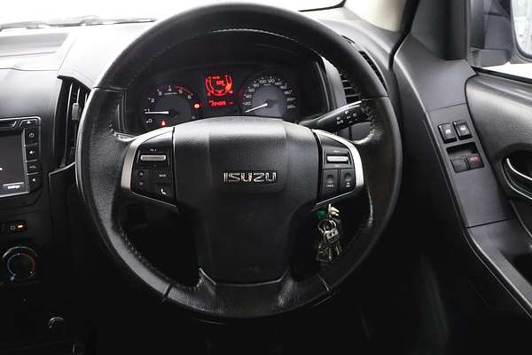 2020 Isuzu D-MAX SX High Ride Rear Wheel Drive