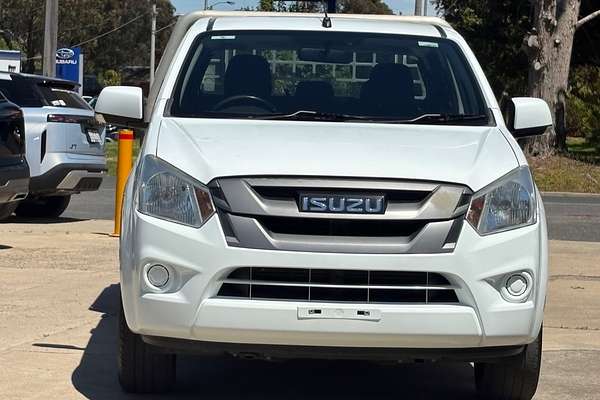 2017 Isuzu D-MAX SX Rear Wheel Drive
