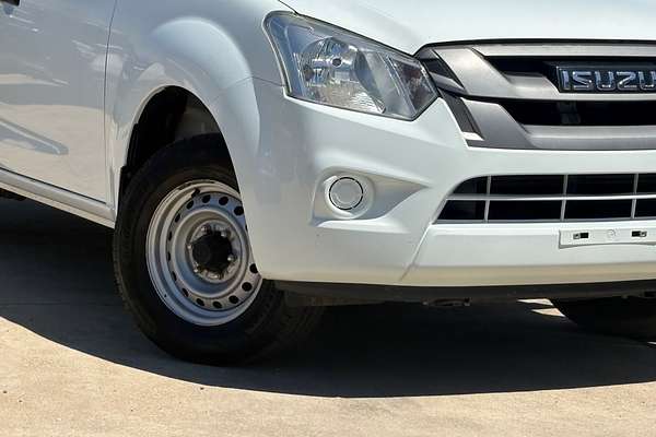 2017 Isuzu D-MAX SX Rear Wheel Drive
