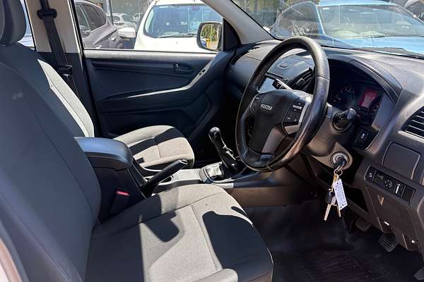2017 Isuzu D-MAX SX Rear Wheel Drive