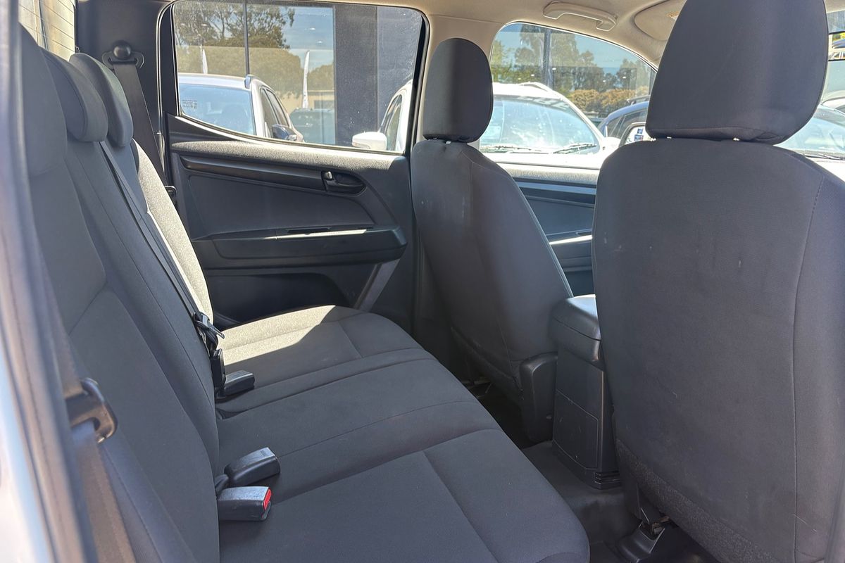2017 Isuzu D-MAX SX Rear Wheel Drive