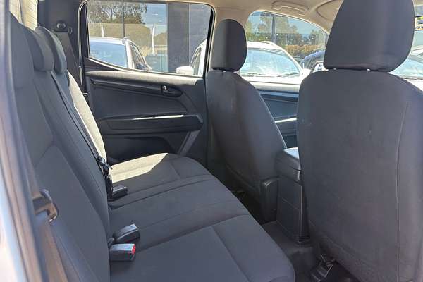 2017 Isuzu D-MAX SX Rear Wheel Drive