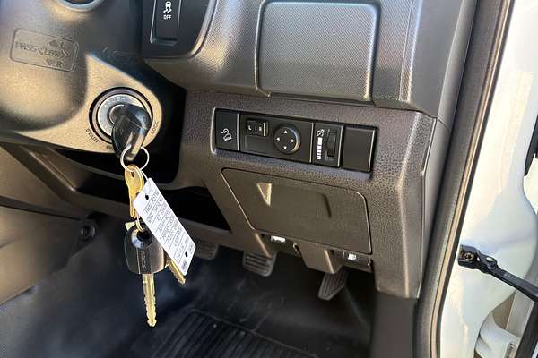2017 Isuzu D-MAX SX Rear Wheel Drive