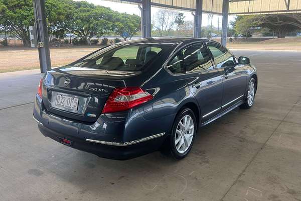 2011 Nissan Maxima 250 ST-L J32