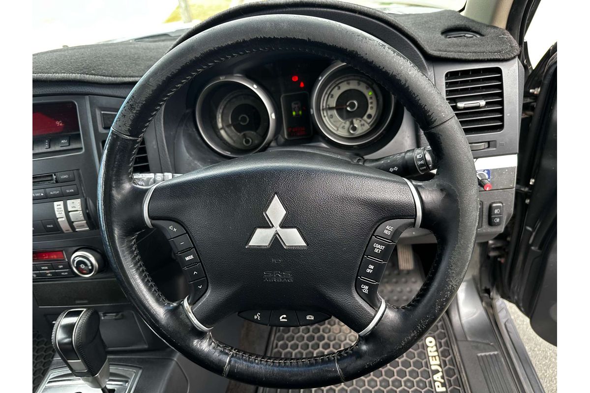 2013 Mitsubishi Pajero GLX-R NW