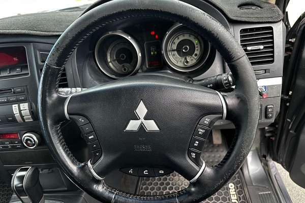 2013 Mitsubishi Pajero GLX-R NW