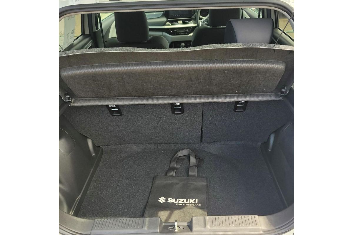 2024 Suzuki Swift Hybrid Plus UZ
