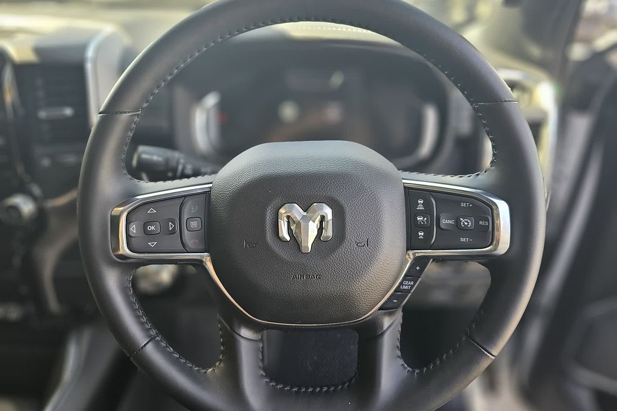 2024 RAM 1500 Laramie DT 4X4 SWB