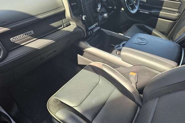 2024 RAM 1500 Laramie DT 4X4 SWB