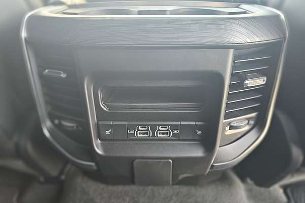 2024 RAM 1500 Laramie DT 4X4 SWB