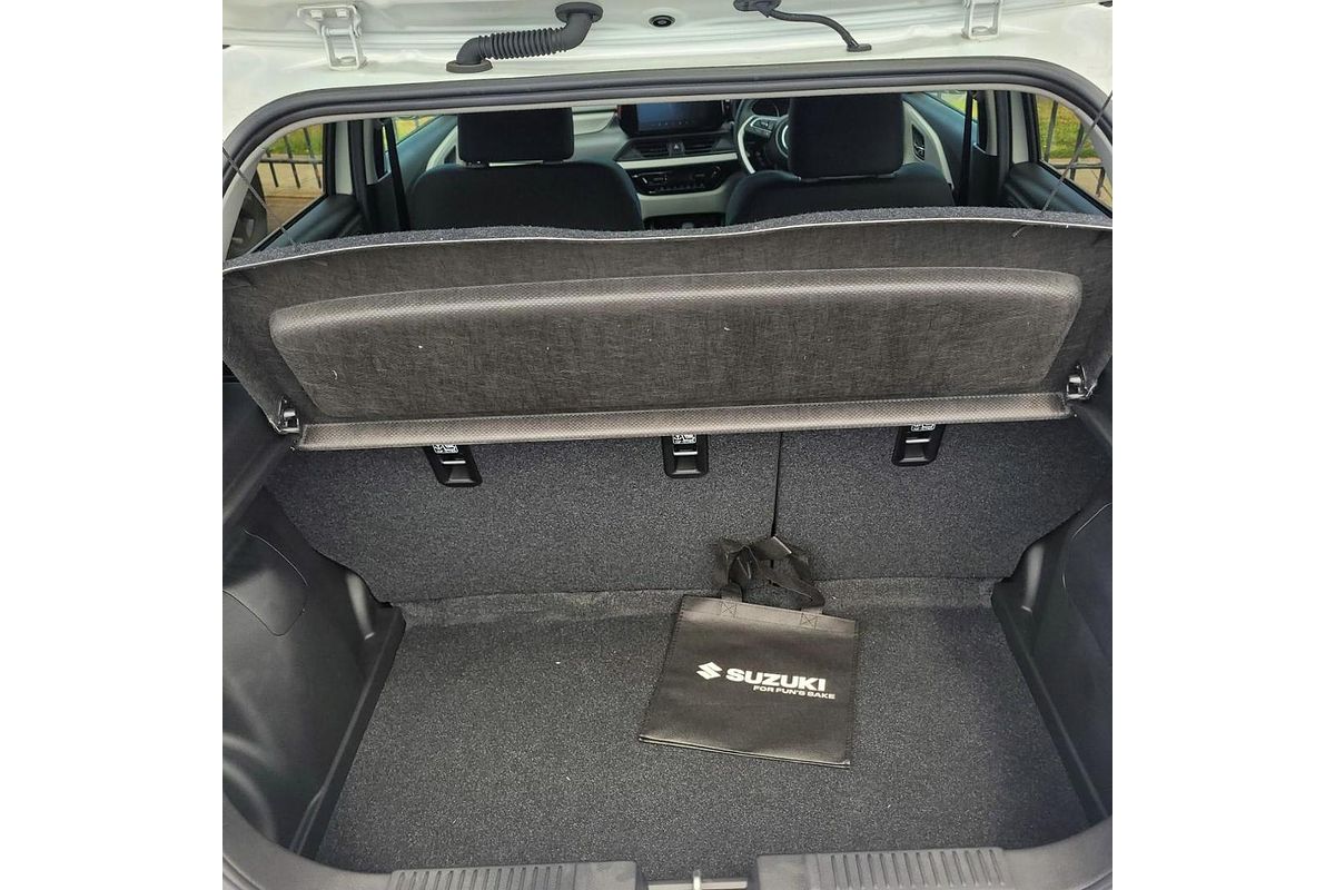 2024 Suzuki Swift Hybrid Plus UZ