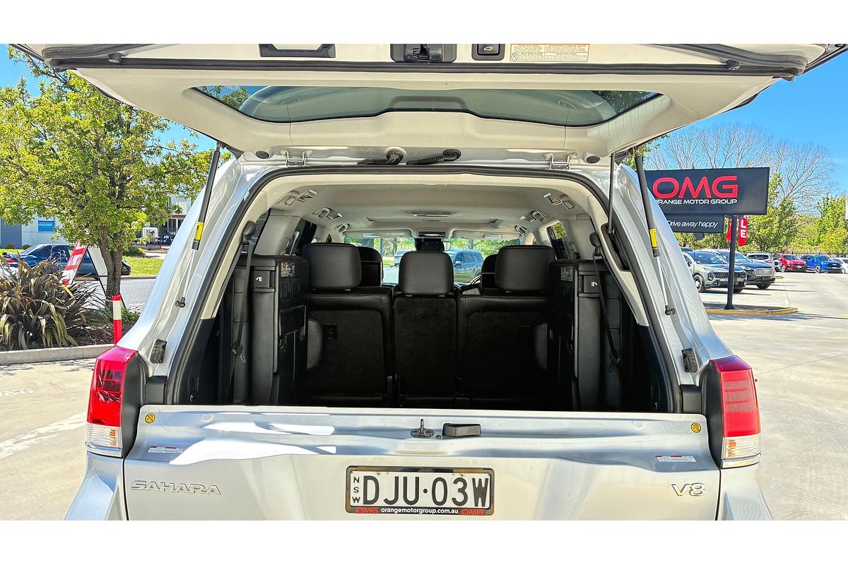 2016 Toyota Landcruiser Sahara VDJ200R