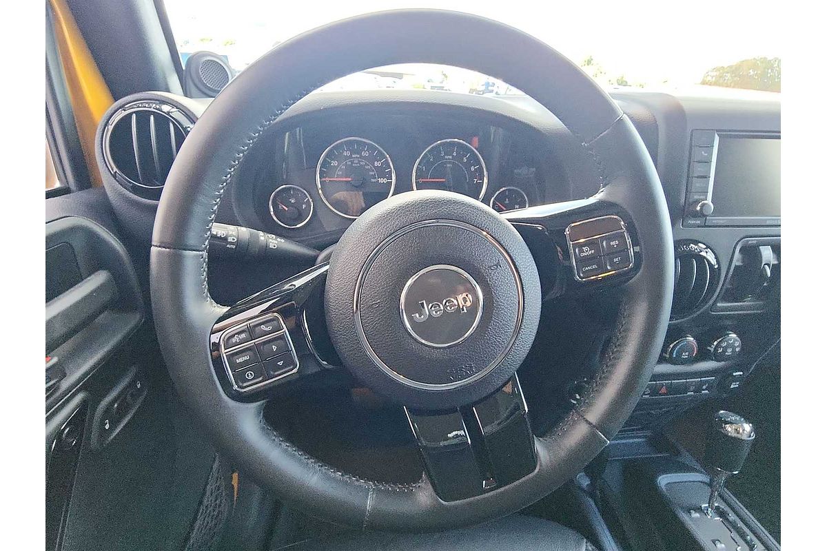 2014 Jeep Wrangler Altitude