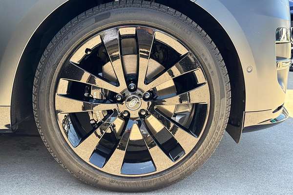 2025 Land Rover Range Rover Sport D300 Dynamic SE L461