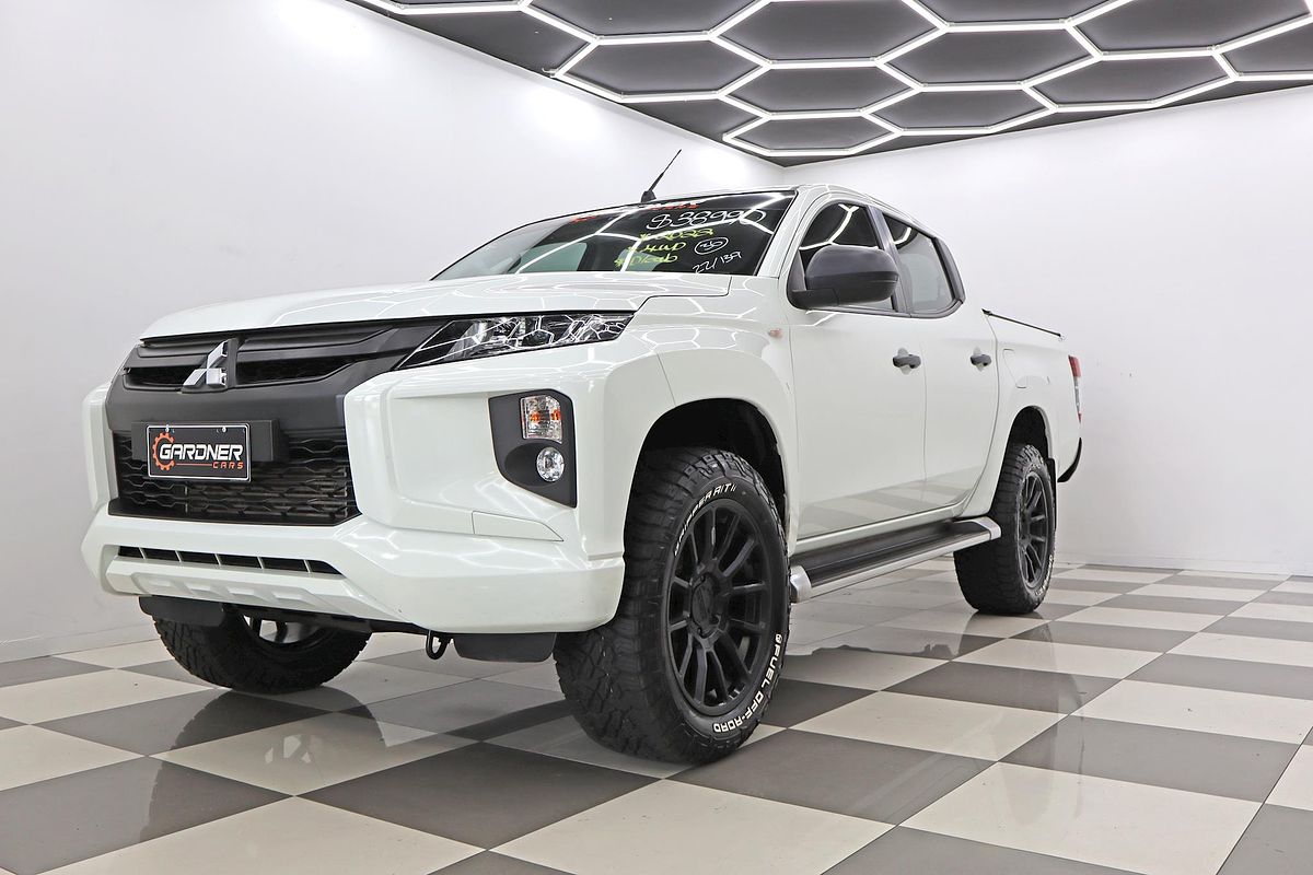 2022 Mitsubishi Triton GLX+ MR 4X4
