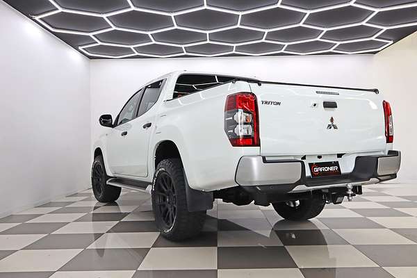 2022 Mitsubishi Triton GLX+ MR 4X4