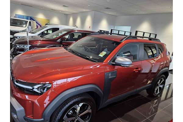 2025 Renault Duster Techno X1311