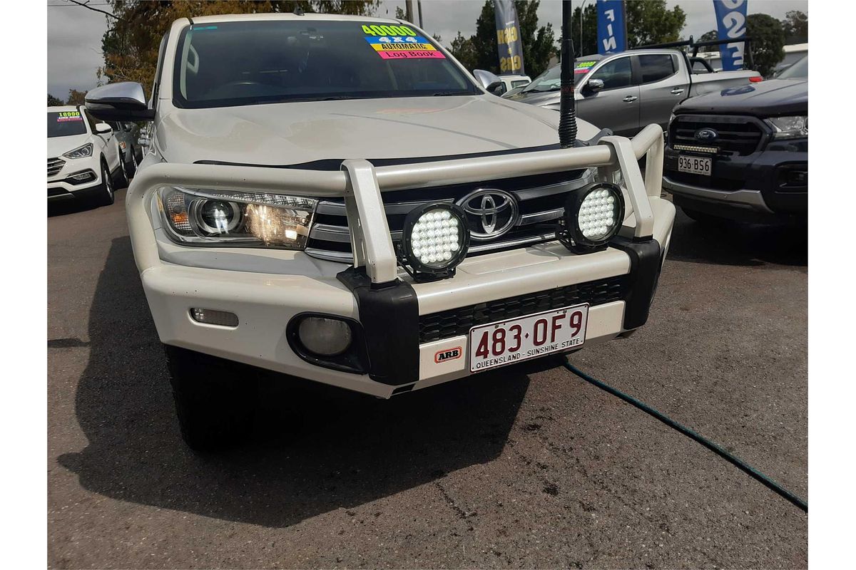 2015 Toyota Hilux SR5 GUN126R 4X4