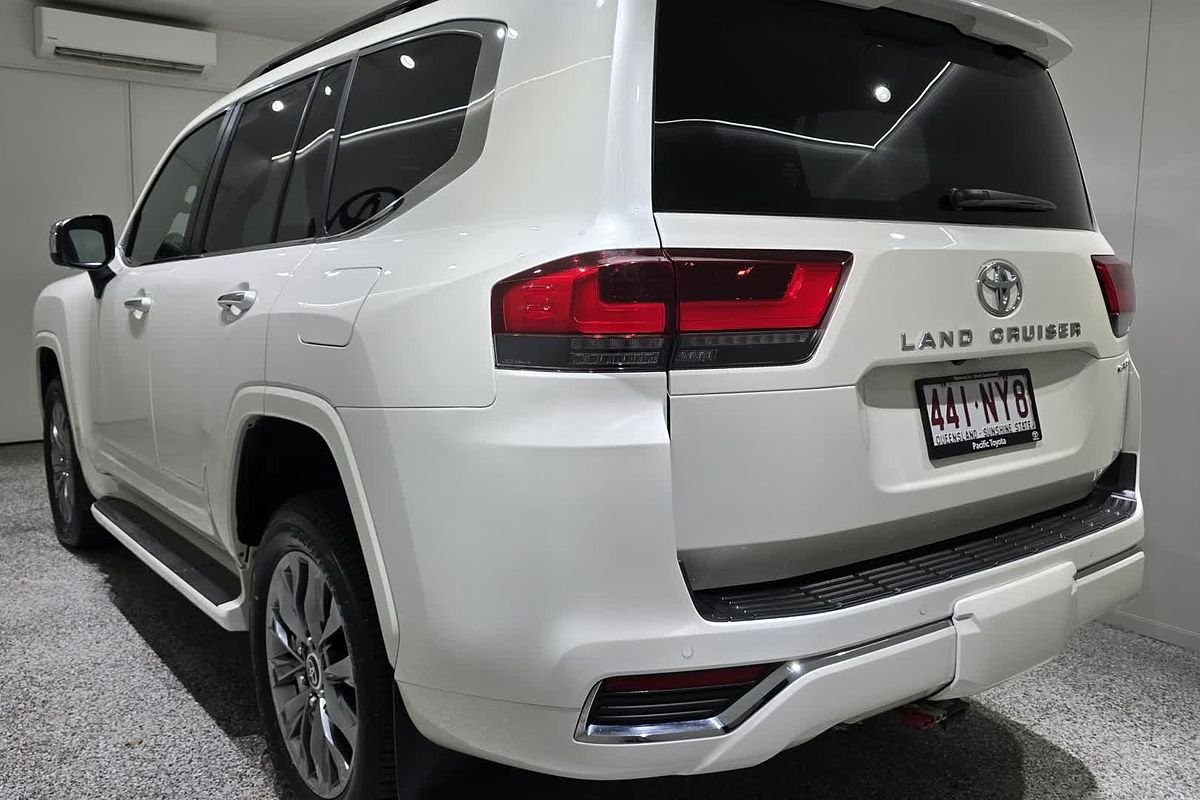 2022 Toyota Landcruiser Sahara ZX FJA300R