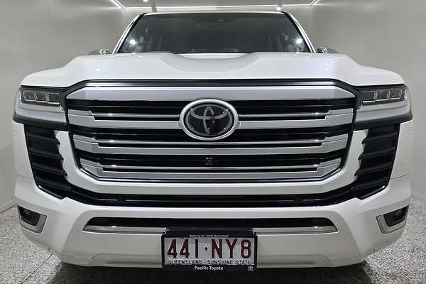 2022 Toyota Landcruiser Sahara ZX FJA300R