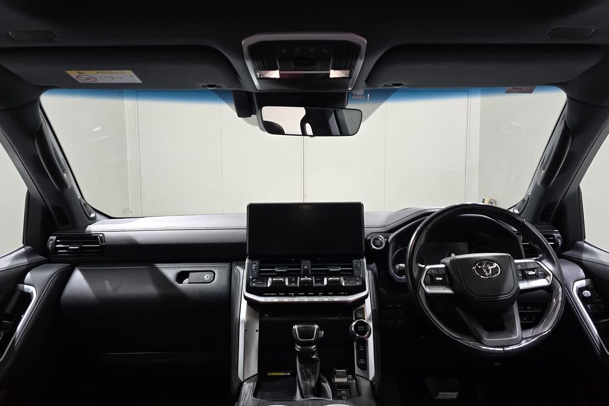 2022 Toyota Landcruiser Sahara ZX FJA300R