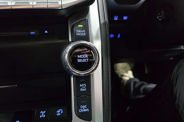 2022 Toyota Landcruiser Sahara ZX FJA300R