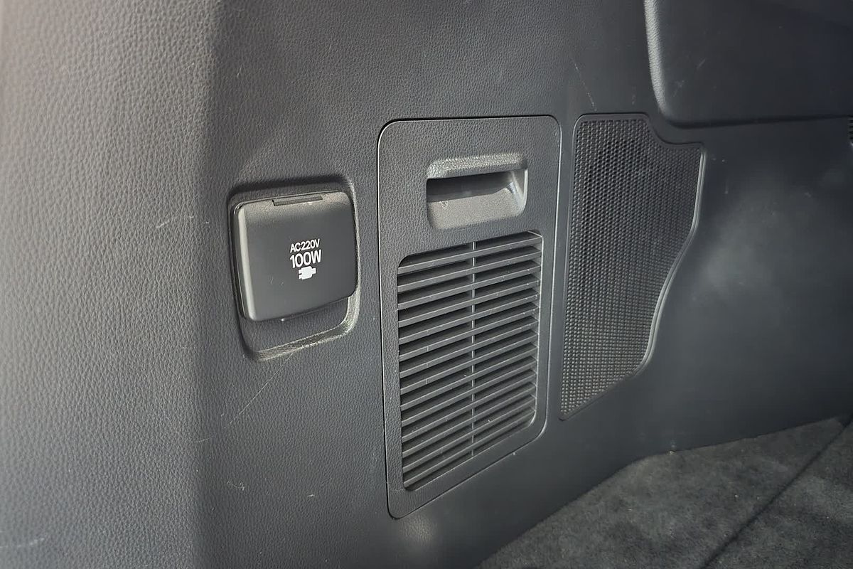 2022 Toyota Landcruiser Sahara ZX FJA300R