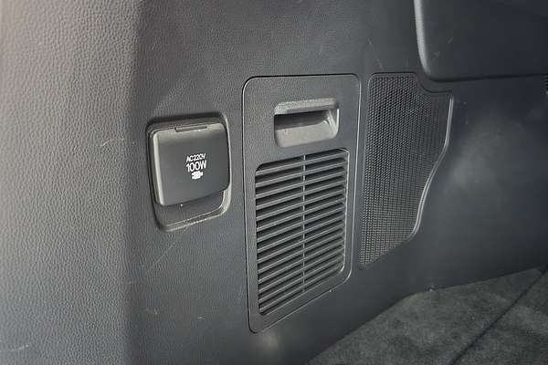 2022 Toyota Landcruiser Sahara ZX FJA300R