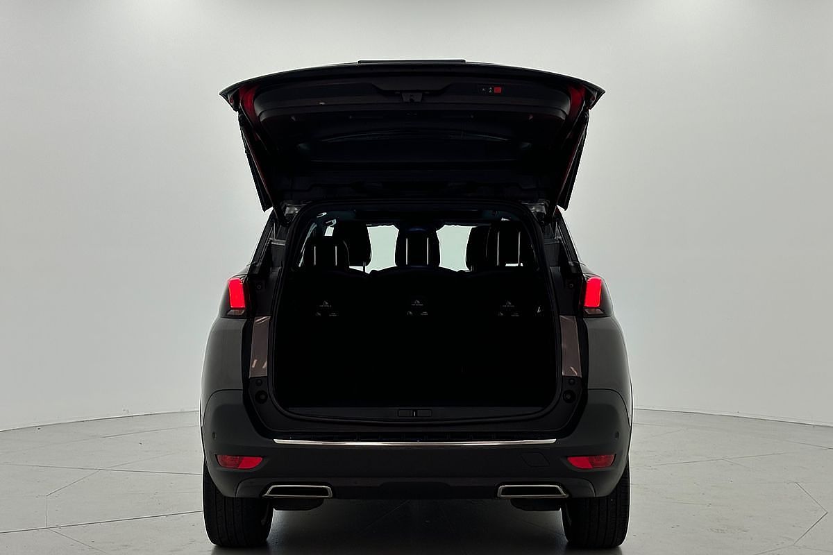 2018 Peugeot 5008 GT Line P87