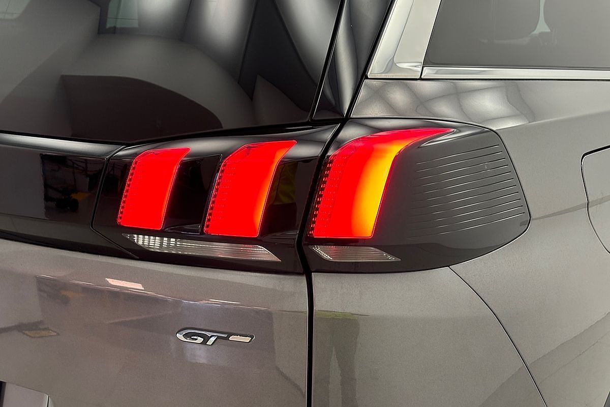 2018 Peugeot 5008 GT Line P87