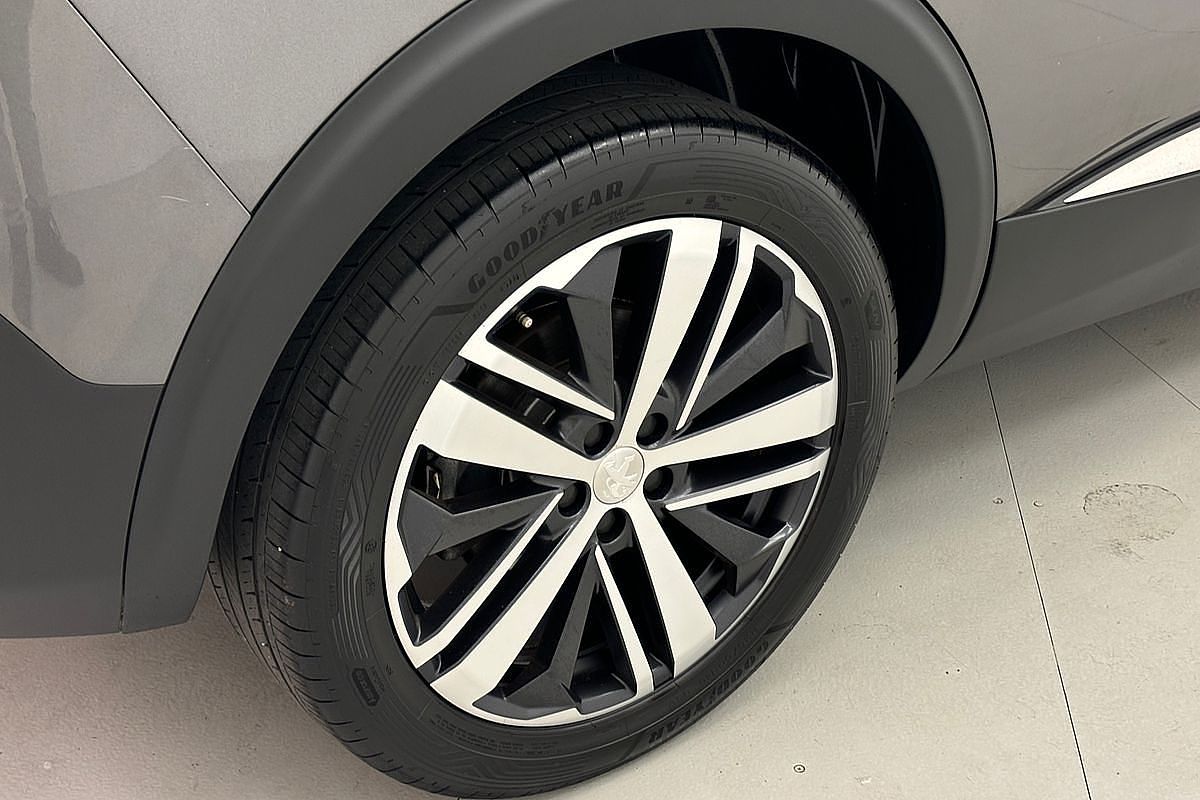 2018 Peugeot 5008 GT Line P87