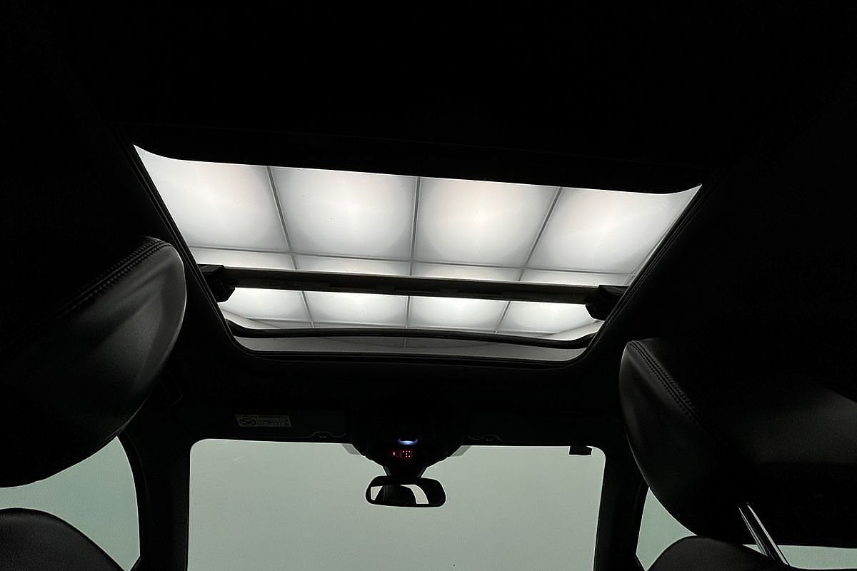 2018 Peugeot 5008 GT Line P87