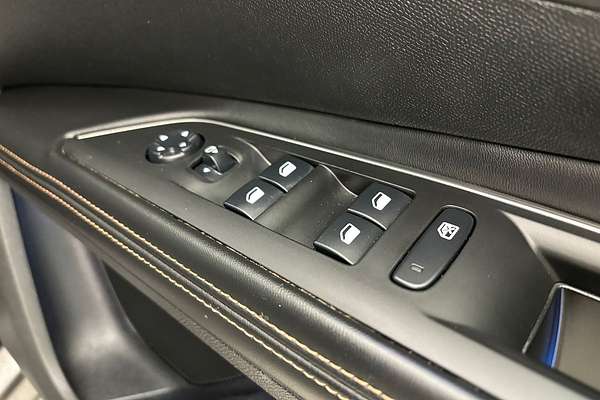 2018 Peugeot 5008 GT Line P87