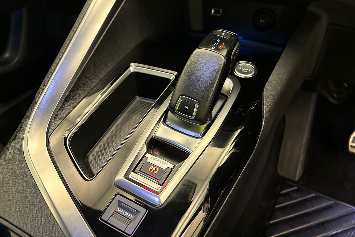 2018 Peugeot 5008 GT Line P87