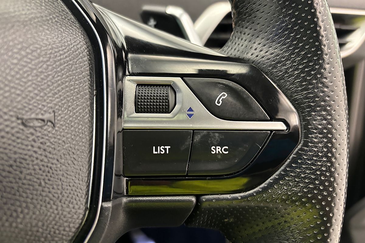 2018 Peugeot 5008 GT Line P87