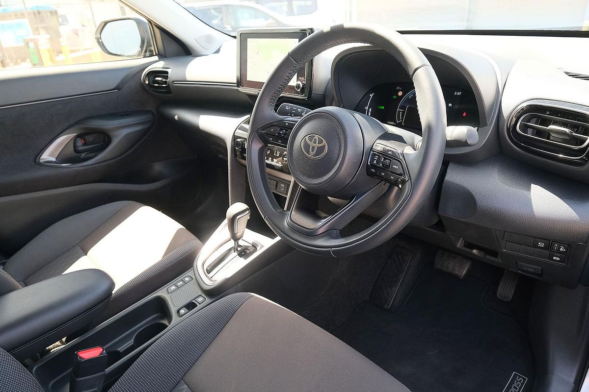 2024 Toyota Yaris Cross GXL MXPJ10R