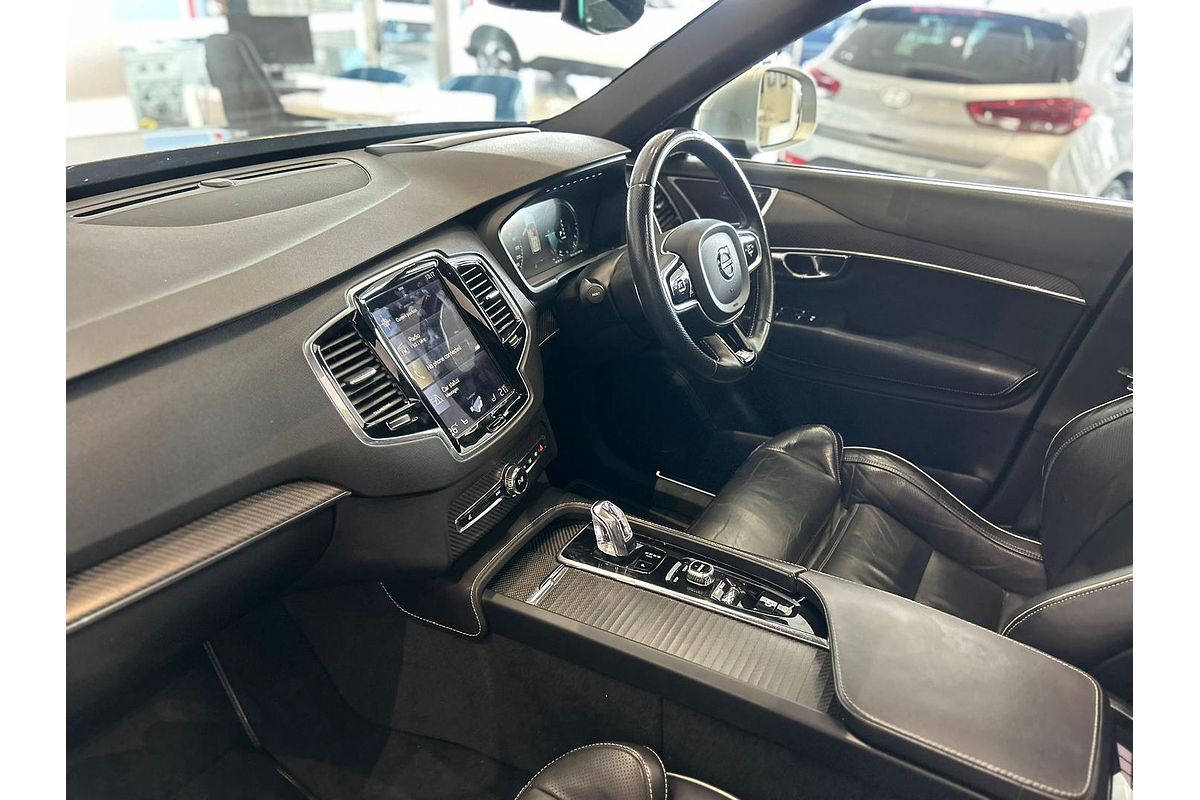 2016 Volvo XC90 T8 R-Design