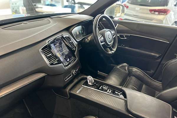 2016 Volvo XC90 T8 R-Design