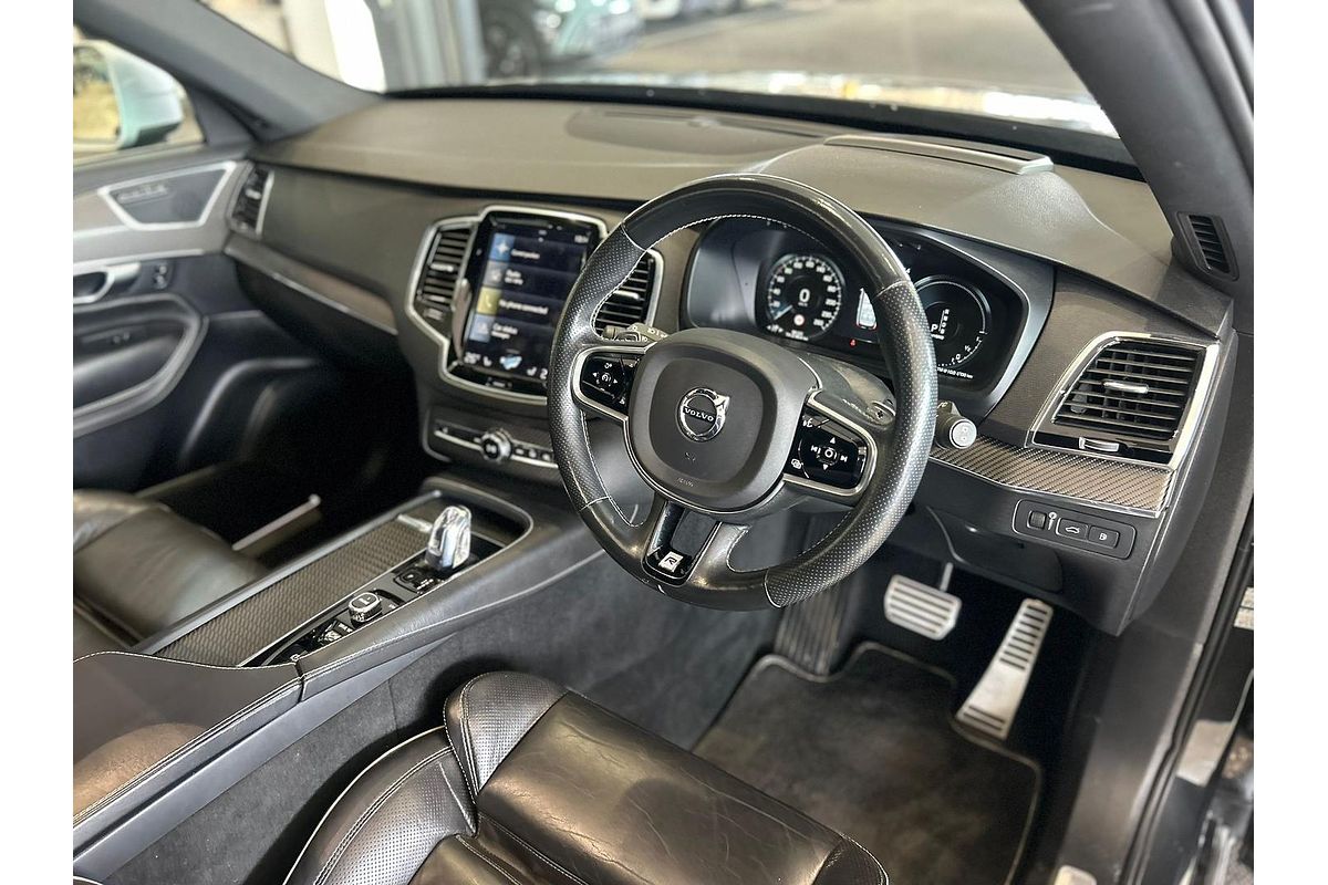 2016 Volvo XC90 T8 R-Design