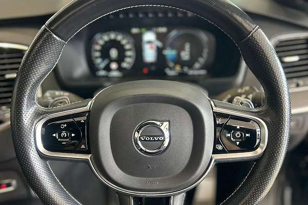 2016 Volvo XC90 T8 R-Design