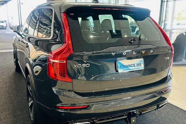 2016 Volvo XC90 T8 R-Design