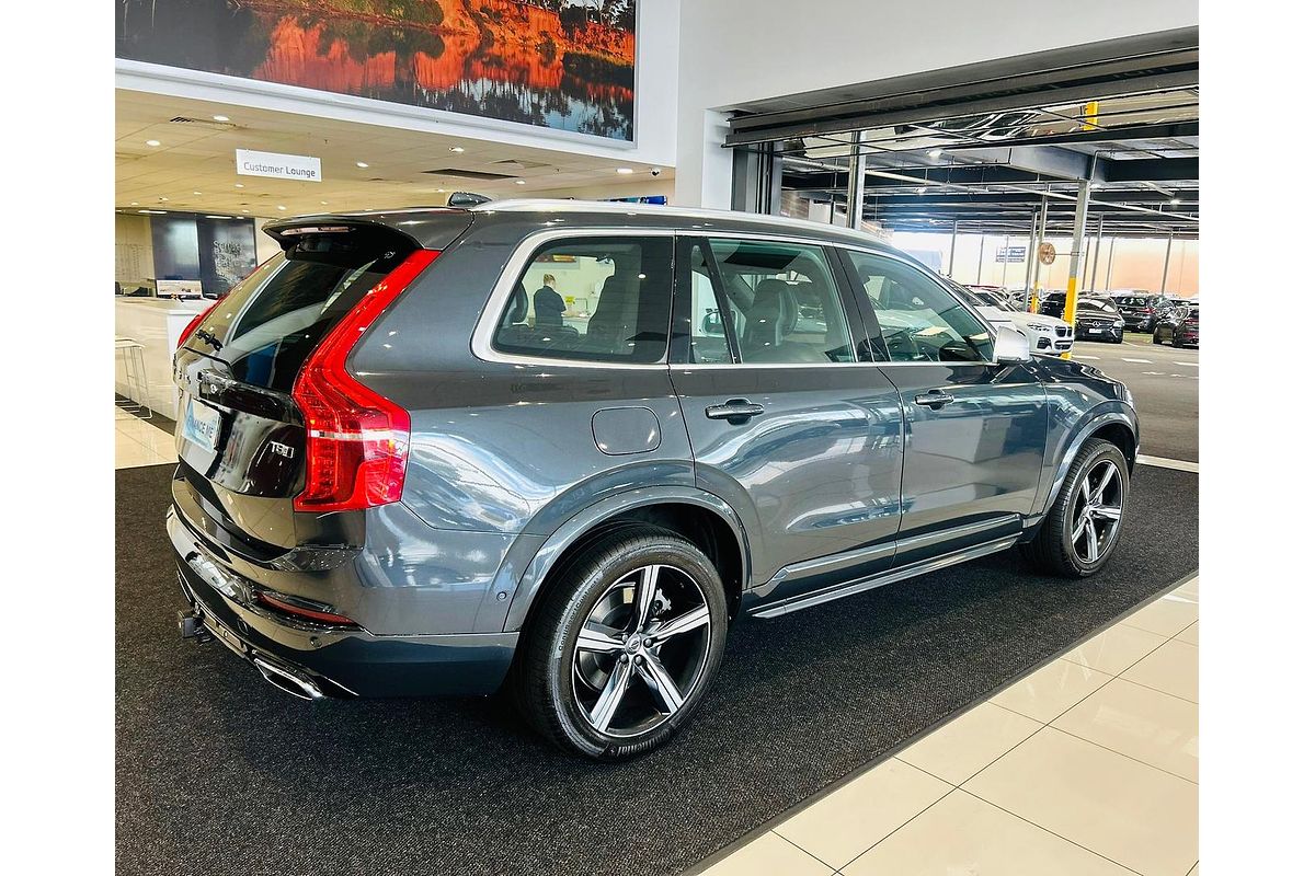 2016 Volvo XC90 T8 R-Design
