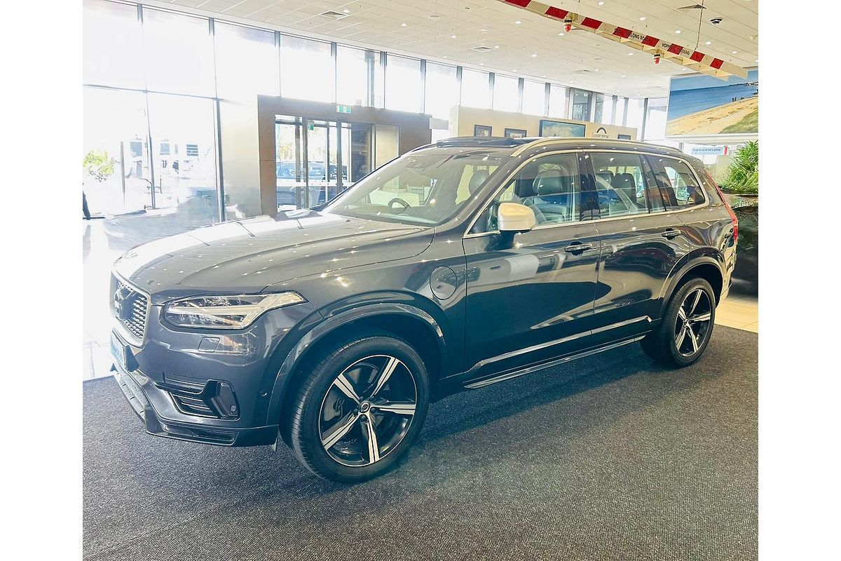 2016 Volvo XC90 T8 R-Design