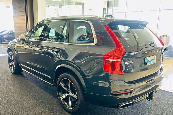 2016 Volvo XC90 T8 R-Design