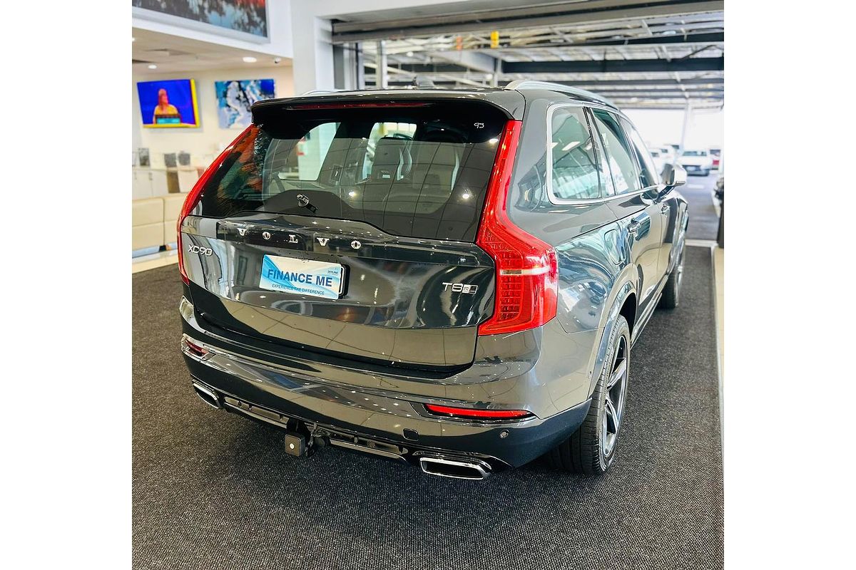 2016 Volvo XC90 T8 R-Design