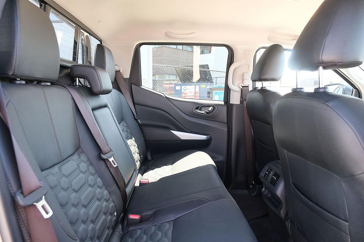 2024 Nissan Navara ST-X D23 4X4