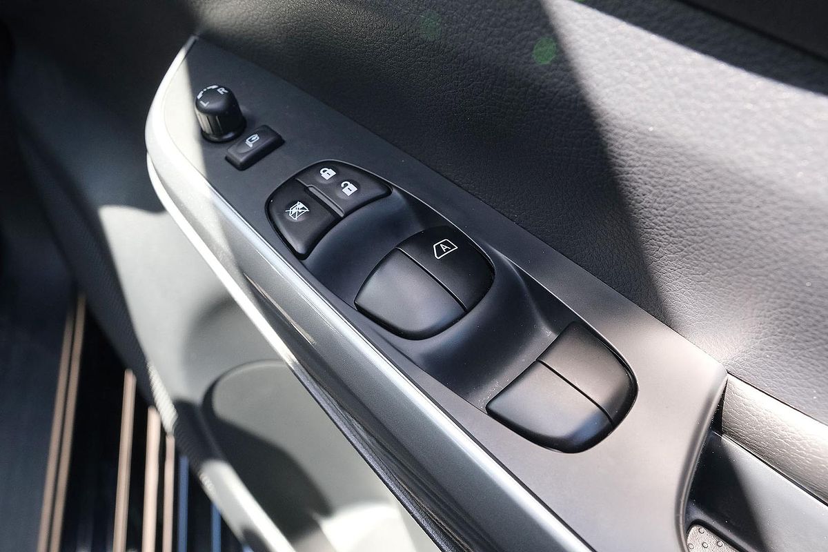 2024 Nissan Navara ST-X D23 4X4