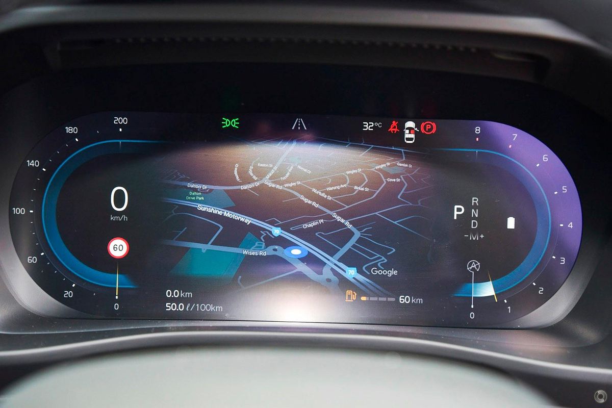 2025 Volvo XC40 Ultra B4 Bright