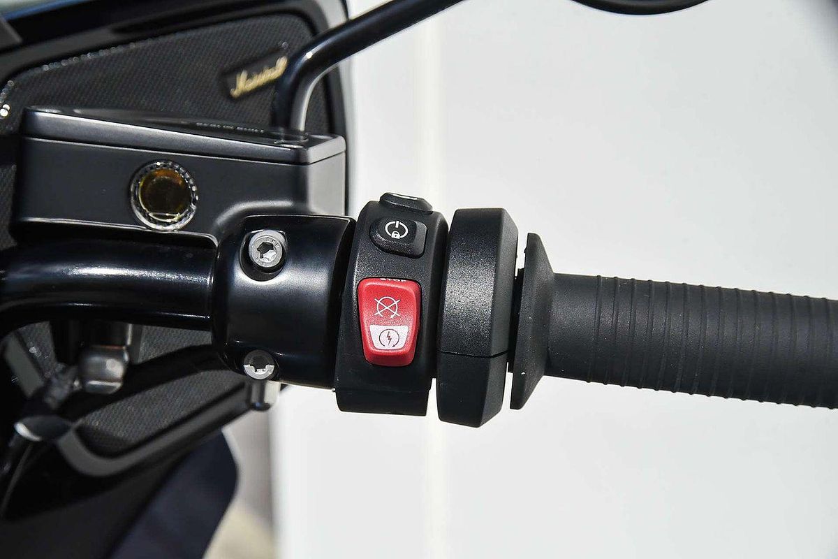 2024 BMW R 18 B R 18